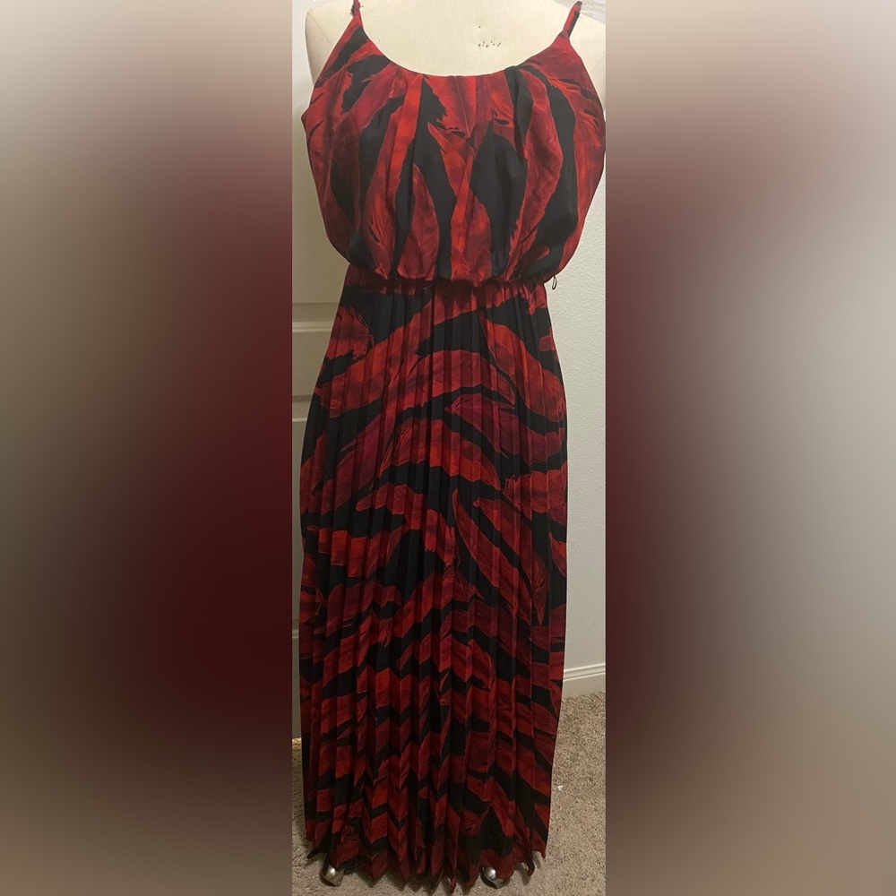 Red and black pleated maxi
